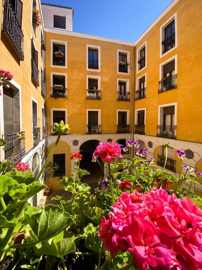 Hostal Andrea Sol Madri Exterior foto