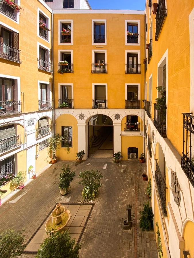 Hostal Andrea Sol Madri Exterior foto